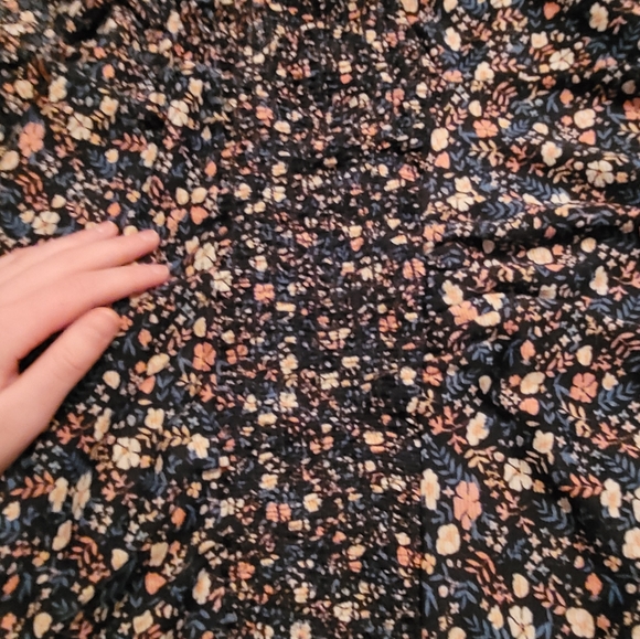 (4X) Black Dress with Pink Flowers - Picture 3 of 4